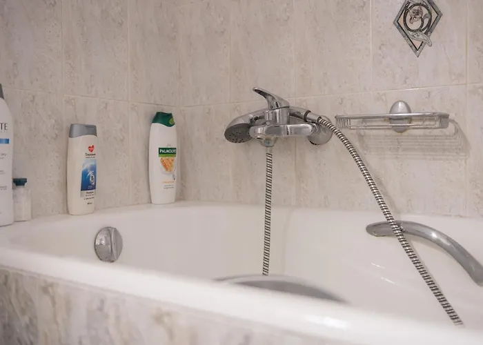 Despoina's Lovely Lejlighed